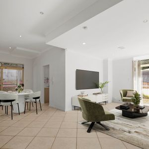 2/30 Roberts Street, Rose Bay NSW 2029 - House For Rent | Domain - Photo 2