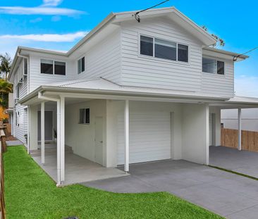 Hamptons living by the beach - Photo 1