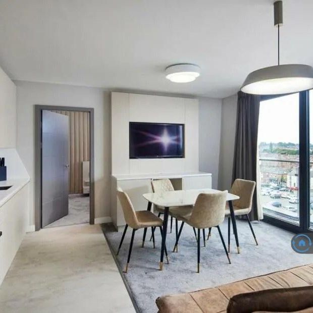 2 bedroom flat to rent - Photo 1