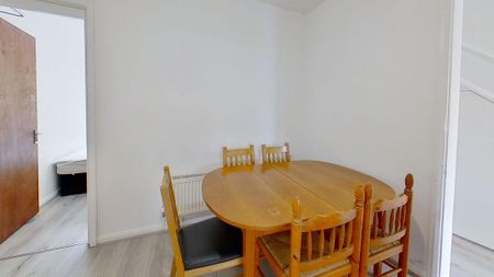 5 bedroom terraced house to rent - Photo 2
