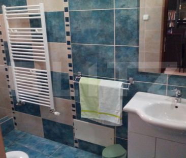 Casa de inchiriat, 10 camere, 611 mp - Oradea - Fotografie 4