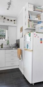 Stylish Unit - Photo 4