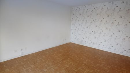 Secteur St REMY, appartement type 1 de 34m2 en résidence, disponible le 16/12/2024. - Photo 4