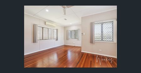 CHARMING HOME IN PRIME NORVILLE LOCATION! - Photo 2