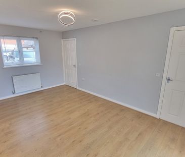 Becks Close, Birstall, LE4 - Photo 1