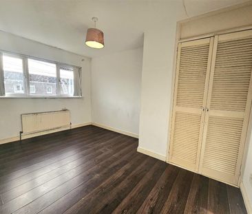 50 Ballygomartin Drive, - Photo 3