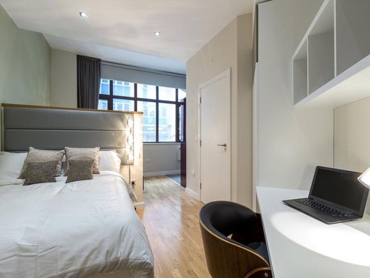 Studio to rent - Photo 1