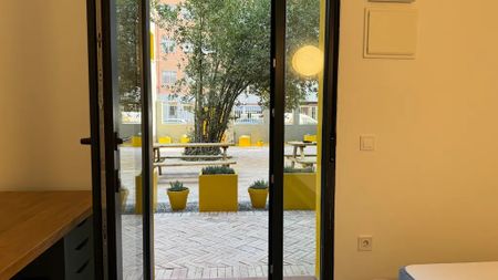 Calle Albasánz, Madrid, Community of Madrid 28037 - Photo 3