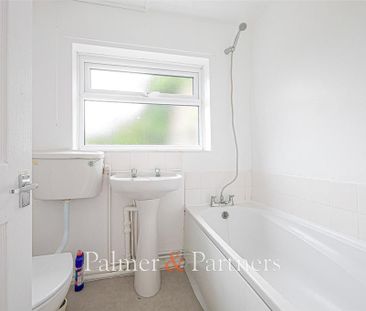 2 bedroom terraced house to rent - Photo 1