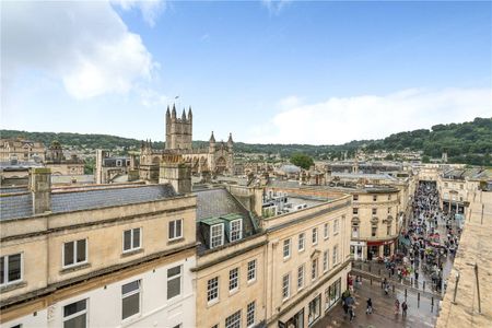 A 4th floor, recently renovated Penthouse apartment in central Bath with 2 bedrooms, 2 bathrooms and large terrace with city views. - Photo 5