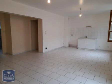 Appartement à louer 4 pièces 74.44m² - Photo 2