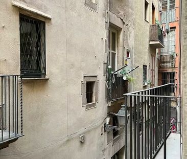 Carrer de Corretger, Barcelona, Catalonia 08003 - Photo 6