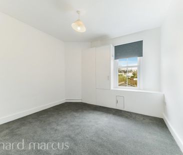 Egmont Road - Photo 3