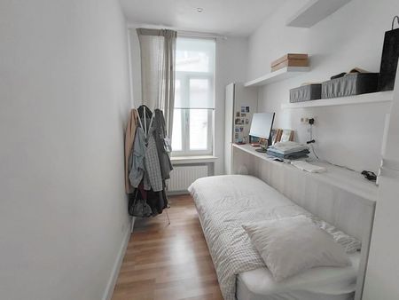 Appartement te huur - foto 3