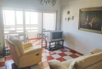 Apartamento T3 na Costa da Caparica semi-mobilado