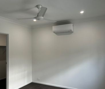 Family Home with Sparkling Pool - Photo 4