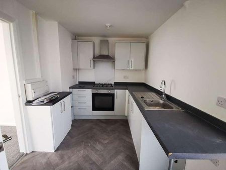 Redemarsh Leam Lane, Gateshead, NE10 - Photo 2
