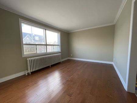 For Lease - 12 Dwight Avenue Unit# 8, Toronto, Ontario - Photo 3