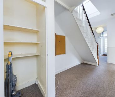 4 bedroom terraced house to rent - Photo 6