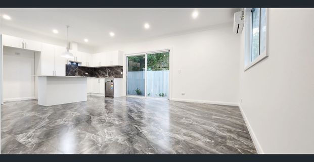 FOR LEASE.. Brand New, Local Luxury Living with all the bells & whistles at your Nth Parramatta Finger Tips! - Photo 1