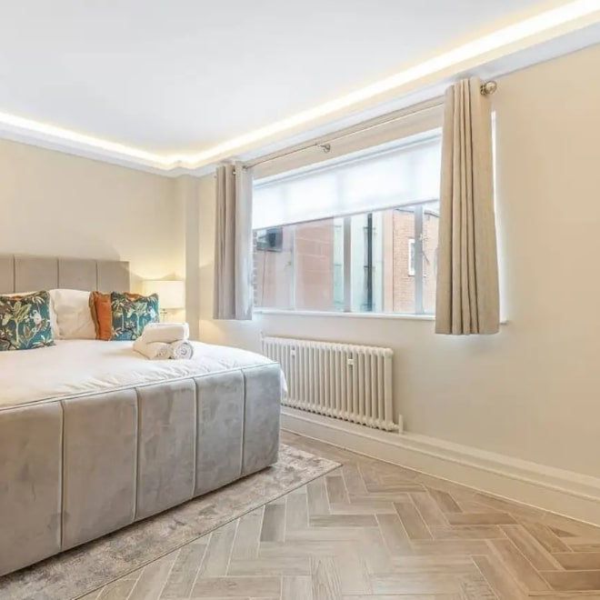 Hans Crescent, London, SW1X - Photo 1