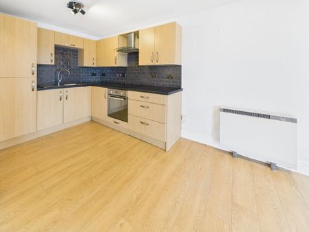 2 bedroom flat to rent - Photo 4