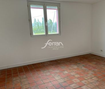Location Appartement 2 pièces 35m² SALERNES 83690 - Photo 1