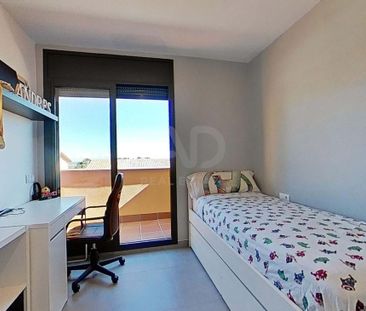 Barcelona, Catalonia 08729 - Photo 1