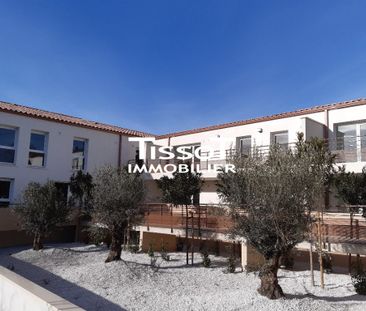 Location Appartement 3 pièces 64m² NIMES 30000 - Photo 3