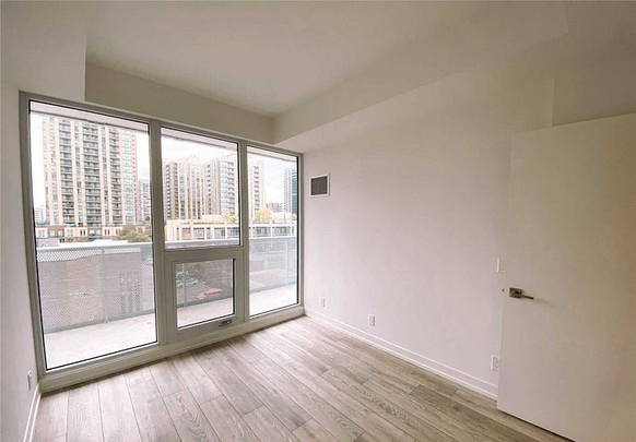 For Lease - 15 Holmes Avenue Unit# 506, Toronto, Ontario - Photo 1