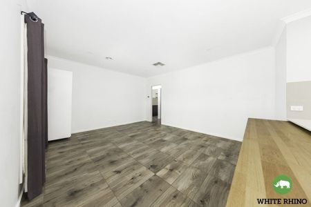 12 Graziers Road, Googong - Photo 3