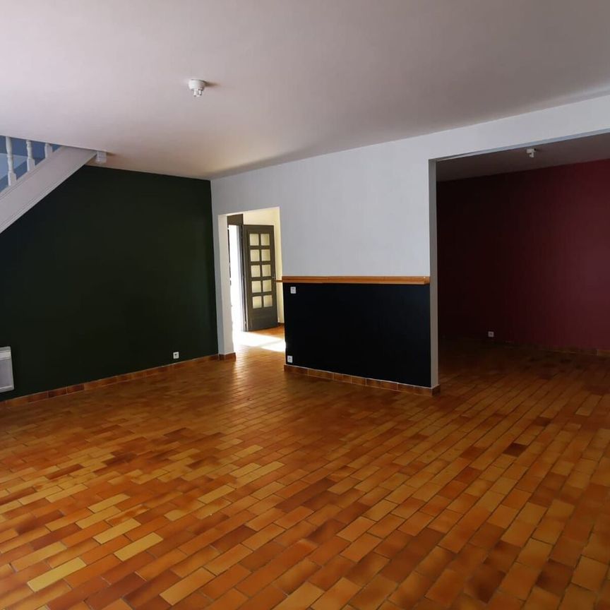 Maison à louer 4 pièces • Les Angles - Photo 1