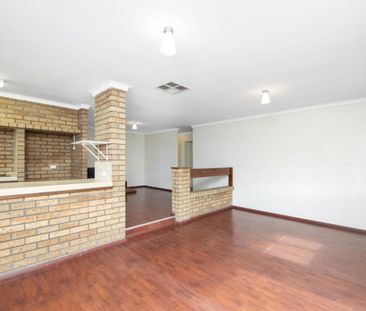 Perfect for FIFO Workers - Rooms for Rent! - Photo 2