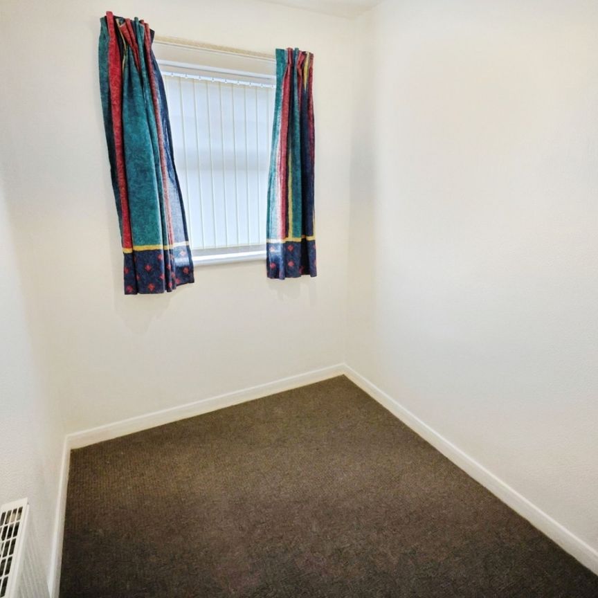 3 bedroom House To Let - Photo 1