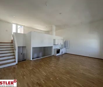 Loftartige 1- Zimmerwohnung mit Dachterrasse - Photo 1