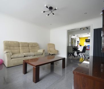 5 bedroom Semi-detached house to rent - Photo 2