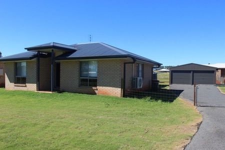 Lovely Home in Memerambi - Photo 5