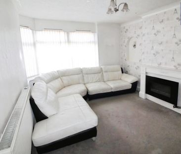 3 bedroom House To Let - Photo 1
