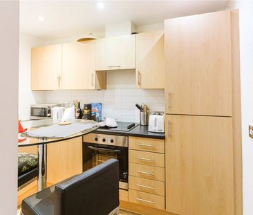 The Platform, - Photo 1