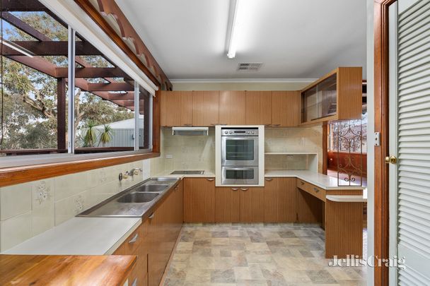 111 Cowin Street, Diamond Creek - Photo 1