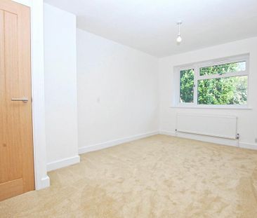 3 bedroom end of terrace house to rent - Photo 6