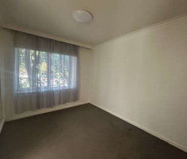 2 / 6 Cardigan St, St Kilda East - Photo 3
