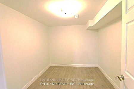 4 Hepatica Street #Basment - Photo 5