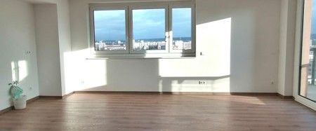 Ab sofort, schöne 2-Zimmer-Wohnung mit Balkon - Foto 1