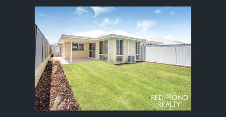 Brand New Modern Home with High-End Finishes in Alkimos! - Photo 4