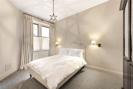 Prince of Wales Drive, London, SW11 flat to rent - Photo 2