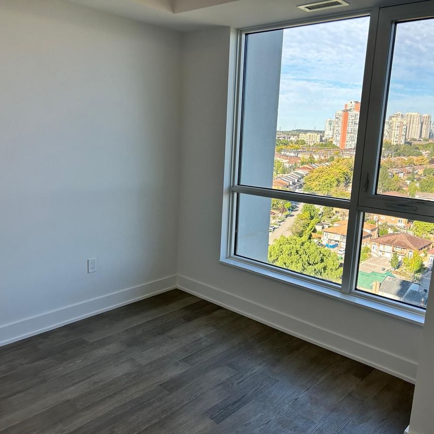 For Lease - 202 Burnhamthorpe Road Unit# 1405 W, Mississauga, Ontario - Photo 1