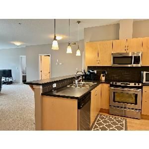 2 Bed 2 Bath Underground Parking Fully Furnished All Util. Included - Photo 4