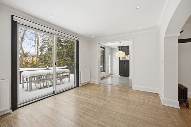 For Lease - 241 Lonsmount Drive, Toronto, Ontario - Photo 1