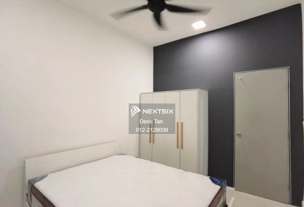 TR Residence - Photo 1
